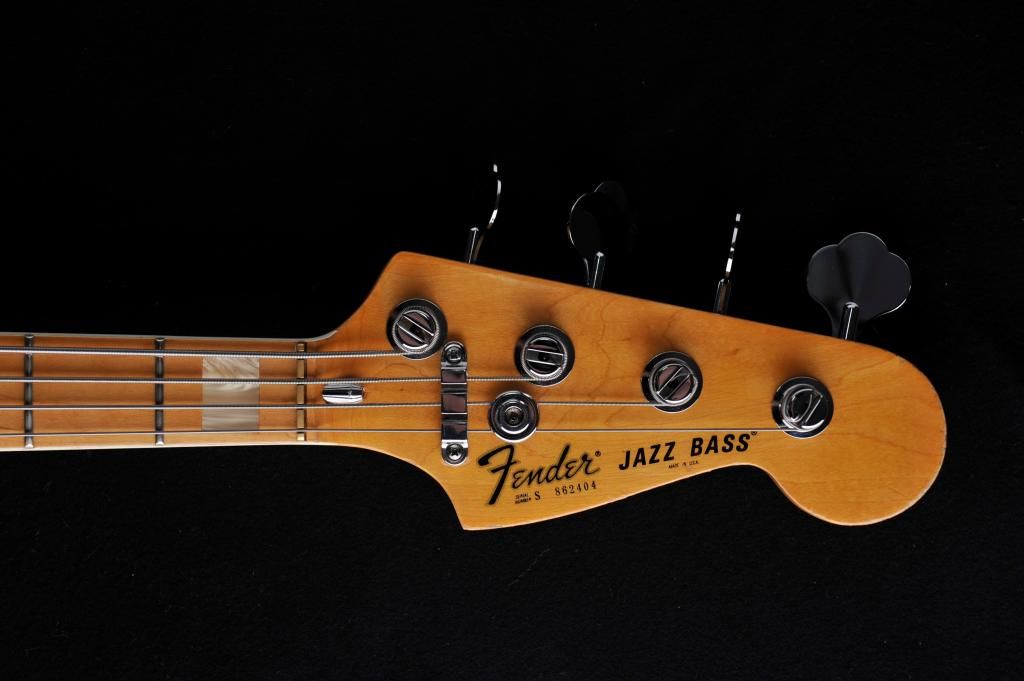 [Obrazek: FenderJazzBass19784_zpscedb9259.jpg~original]