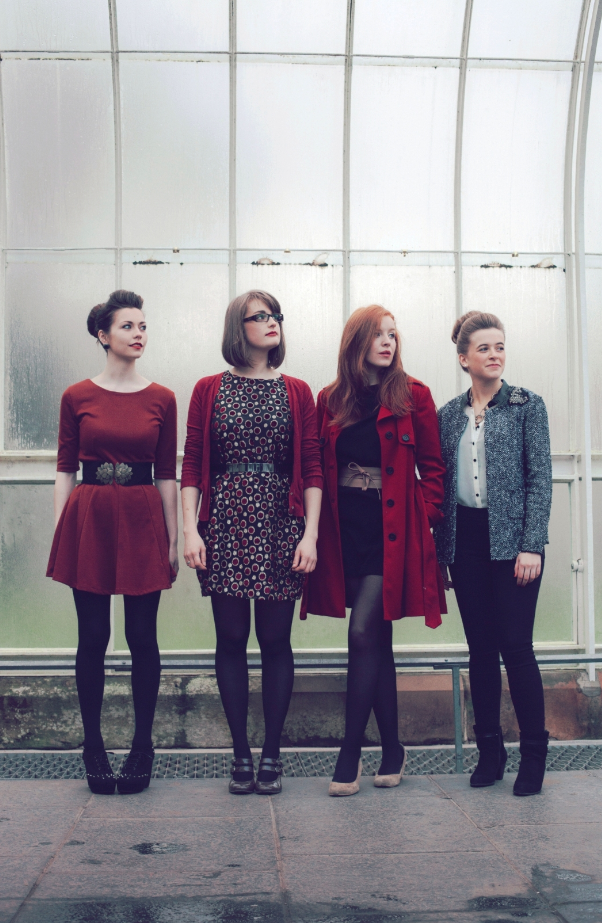  photo girls-1_zpsd8577a6a.png