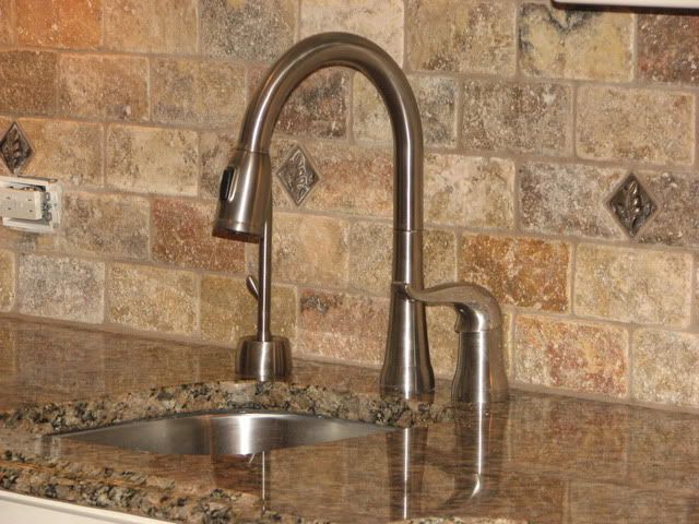 Tumbled Travertine Subway Tile Backsplash