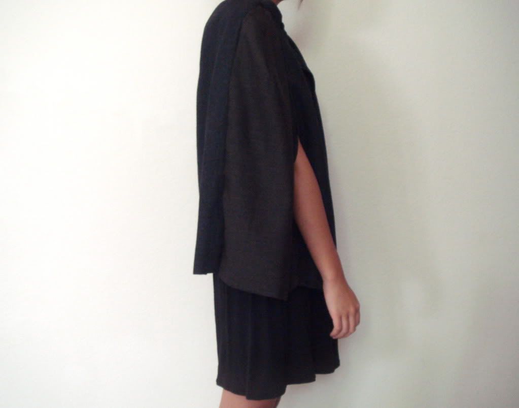 wool cape 2.5