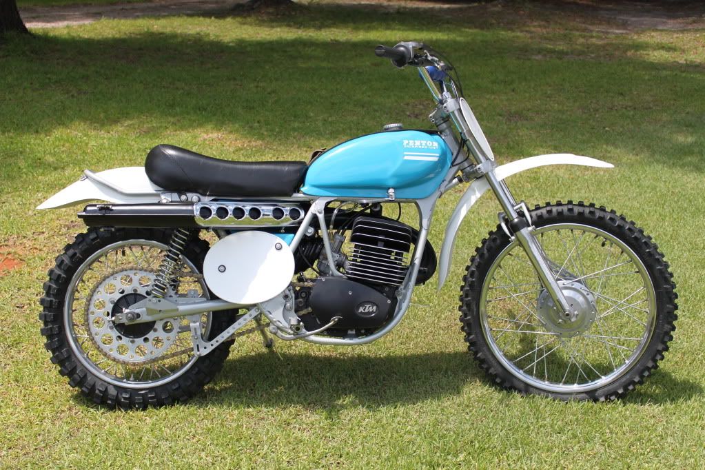 Vintage Penton Motorcycle Gas Cap 100 125 200 175 250 360 400 MX ISDT Enduro